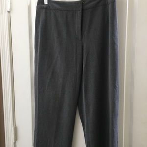 FINAL MARKDOWN Ladies apt.9 slacks 10